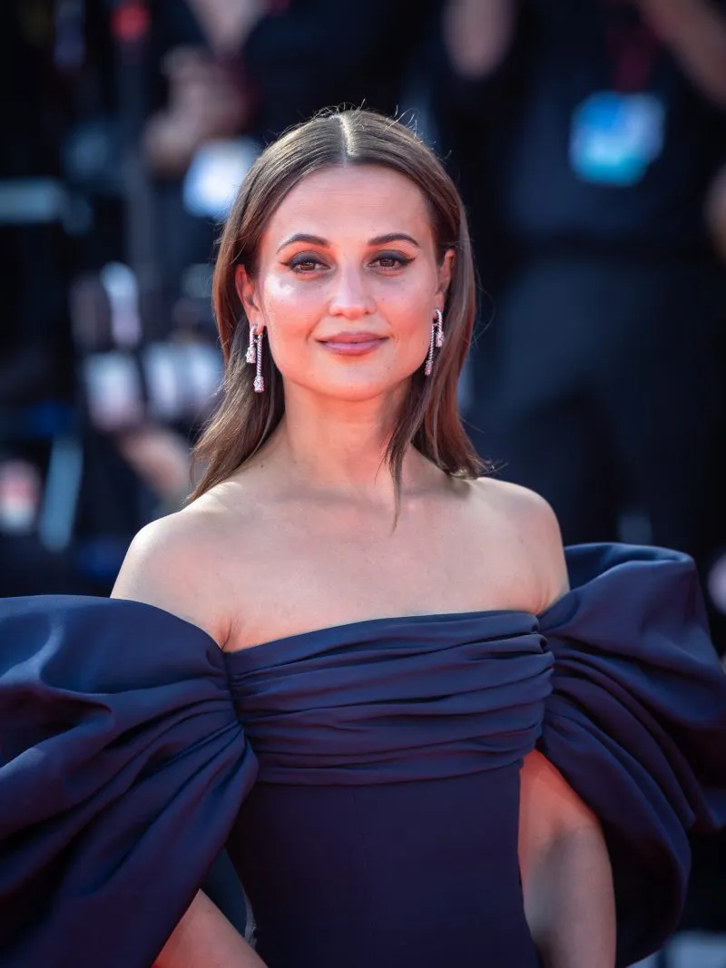 Alicia Vikander