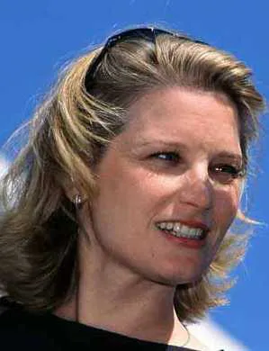 Bridget Fonda, porträtt
